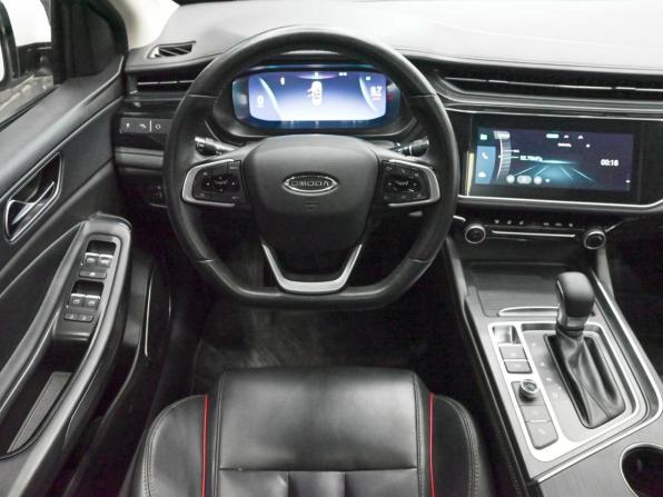Omoda S5 с пробегом 2023 года, цена 1 250 000 рублей, 21495 км, седан, Автокод Объявления