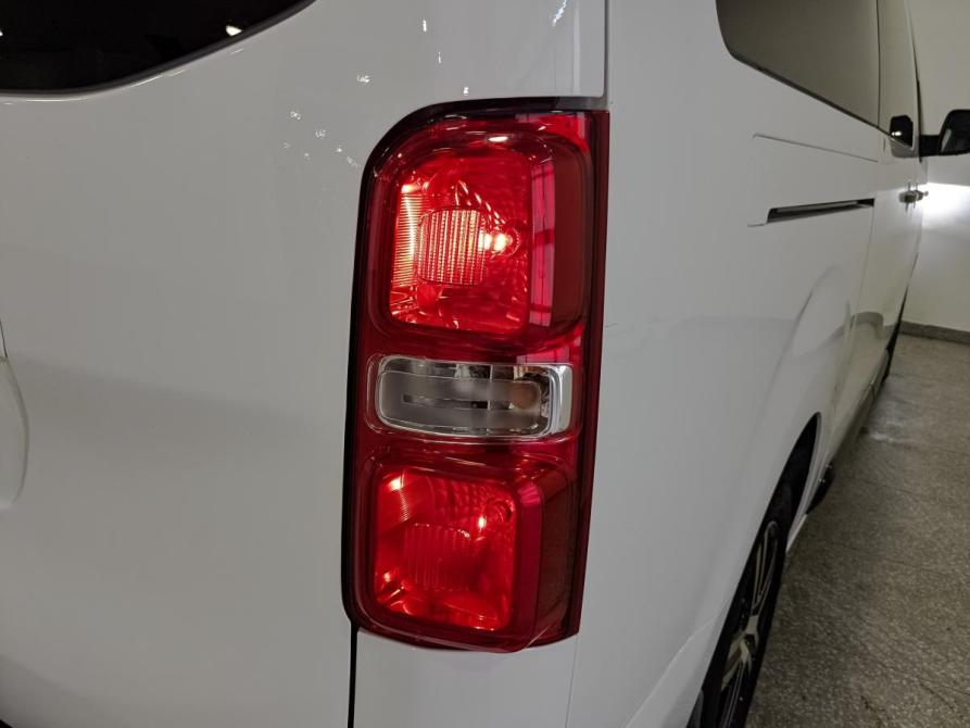 Opel Zafira Life I Москва  - изображение 29