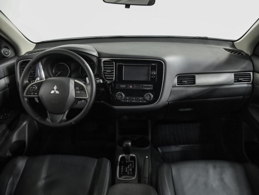Mitsubishi Outlander III Санкт-Петербург  - изображение 10