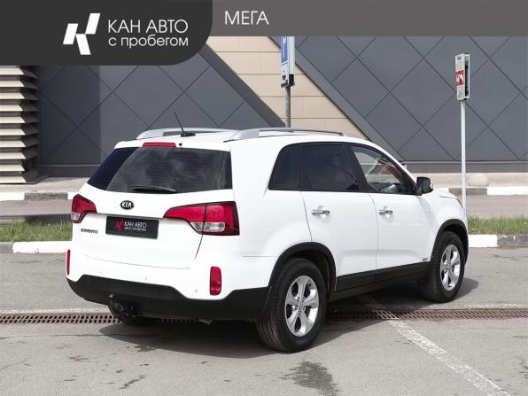 Kia Sorento II Рестайлинг с пробегом 2017 года, цена 1 844 000 рублей, 215345 км, внедорожник, Автокод Объявления