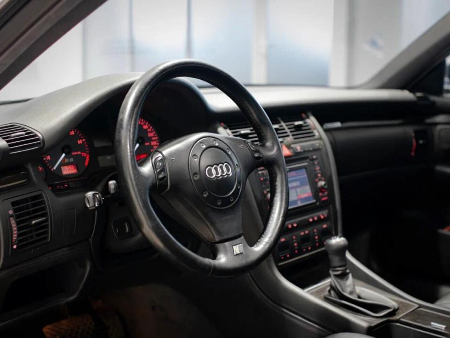 Audi S8 I (D2) Рестайлинг Москва  - изображение 20