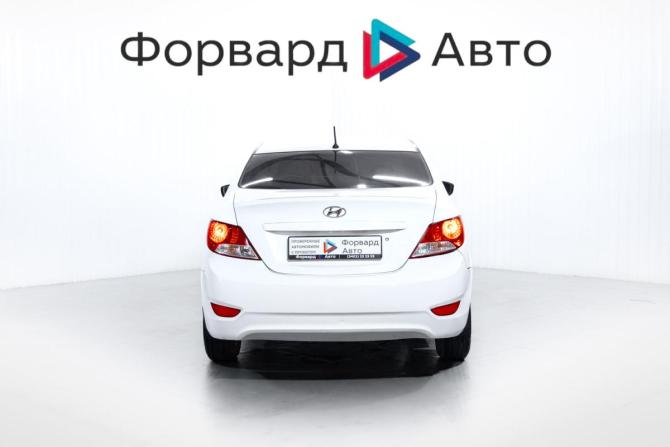 Hyundai Solaris I с пробегом 2013 года, цена 849 000 рублей, 201675 км, седан, Автокод Объявления