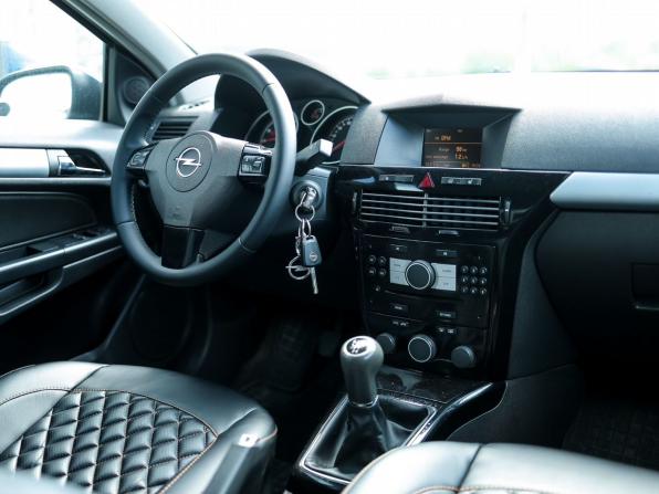 Opel Astra H Рестайлинг с пробегом 2006 года, цена 449 000 рублей, 170020 км, хэтчбек, Автокод Объявления
