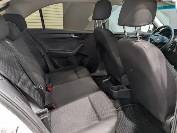 Volkswagen Polo VI с пробегом 2021 года, цена 1 220 000 рублей, 65800 км, лифтбек, Автокод Объявления