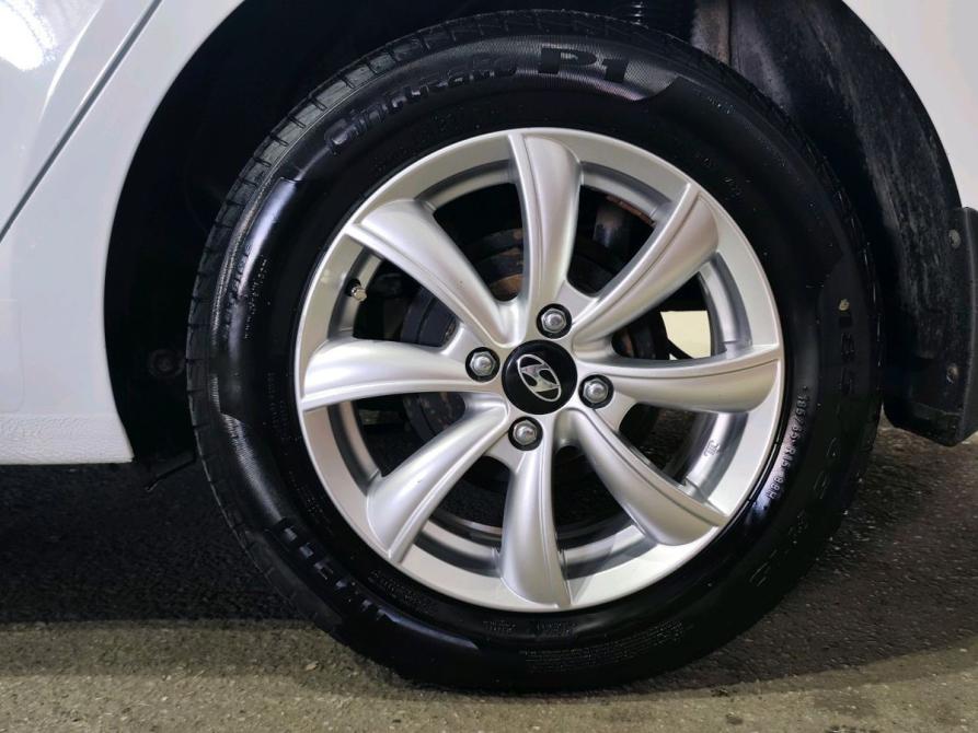 Hyundai Solaris II Ставрополь  - изображение 10