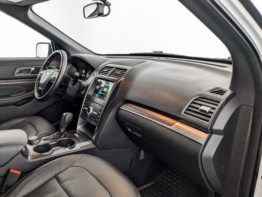 Ford Explorer V Рестайлинг 2 Москва  - изображение 11