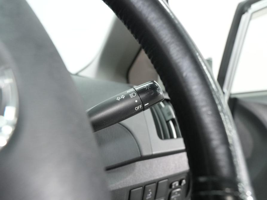 Toyota Prius III Рестайлинг (XW30) Новосибирск  - изображение 9