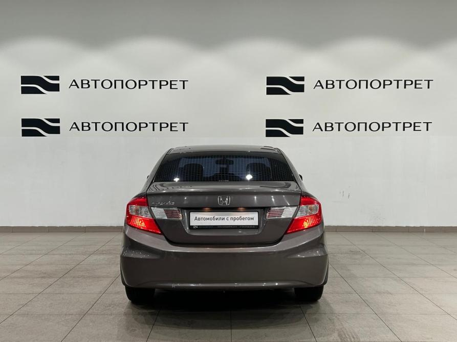 Honda Civic IX Санкт-Петербург  - изображение 6