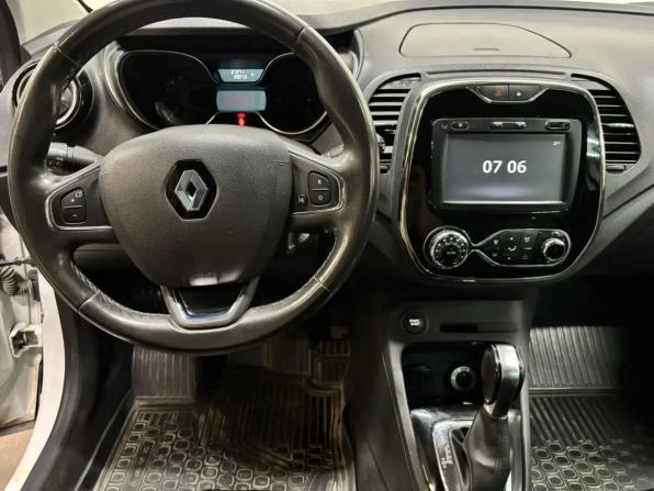 Renault Kaptur I с пробегом 2018 года, цена 1 599 000 рублей, 67271 км, внедорожник, Автокод Объявления