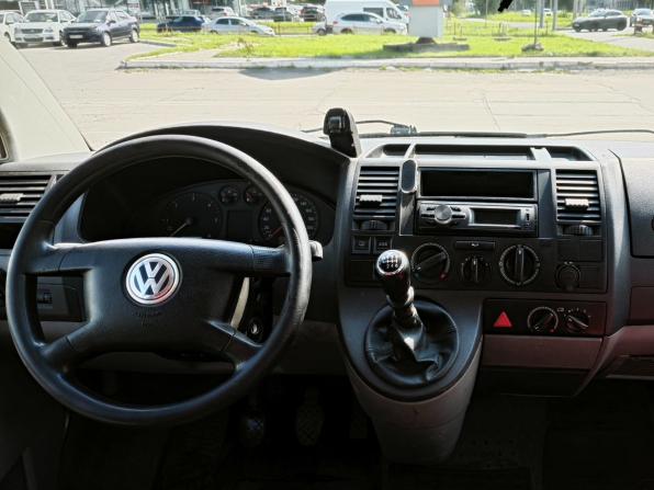 Volkswagen Transporter T5 с пробегом 2003 года, цена 700 000 рублей, 204426 км, минивэн, Автокод Объявления