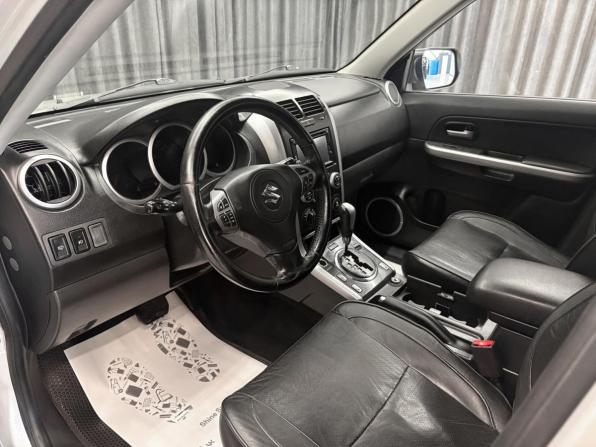 Suzuki Grand Vitara II Рестайлинг 2 с пробегом 2012 года, цена 1 150 000 рублей, 191785 км, внедорожник, Автокод Объявления