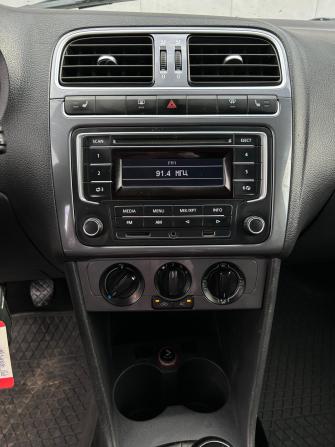 Volkswagen Polo V с пробегом 2014 года, цена 740 000 рублей, 199189 км, седан, Автокод Объявления