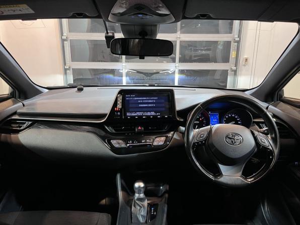 Toyota C-HR I с пробегом 2018 года, цена 2 213 000 рублей, 103028 км, внедорожник, Автокод Объявления