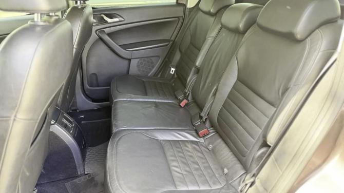 Skoda Yeti I Рестайлинг с пробегом 2014 года, цена 1 060 000 рублей, 214000 км, внедорожник, Автокод Объявления