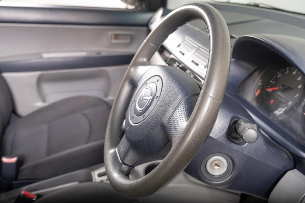 Mazda Demio II (DY) Томск  - изображение 14