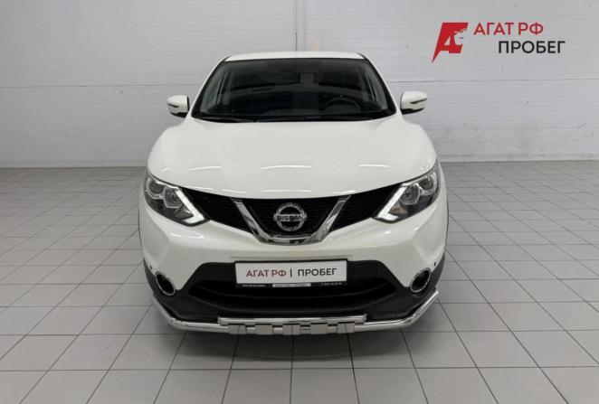 Nissan Qashqai II с пробегом 2015 года, цена 1 550 000 рублей, 37925 км, внедорожник, Автокод Объявления