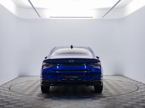 Hyundai Elantra VII (CN7) с пробегом 2022 года, цена 2 530 000 рублей, 27841 км, седан, Автокод Объявления