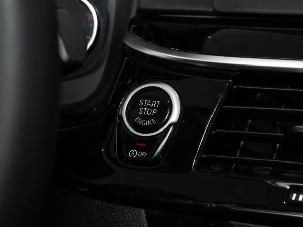 BMW 5 серии VII (G30/G31/G38) с пробегом 2019 года, цена 2 750 000 рублей, 165000 км, седан, Автокод Объявления