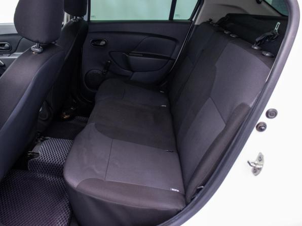 Renault Logan II с пробегом 2018 года, цена 530 000 рублей, 162186 км, седан, Автокод Объявления