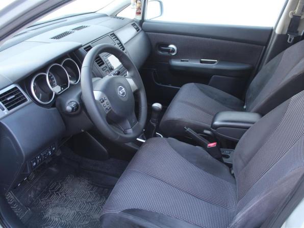 Nissan Tiida I Рестайлинг с пробегом 2011 года, цена 835 000 рублей, 112387 км, хэтчбек, Автокод Объявления
