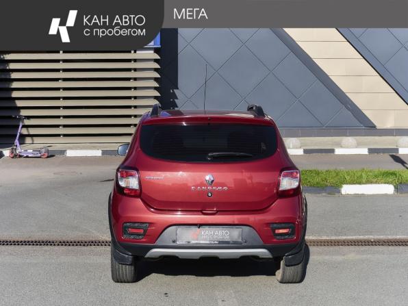 Renault Sandero II с пробегом 2018 года, цена 1 010 000 рублей, 183383 км, хэтчбек, Автокод Объявления