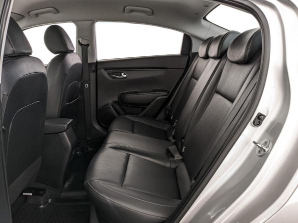 Kia Rio IV Рестайлинг с пробегом 2021 года, цена 1 735 000 рублей, 70336 км, седан, Автокод Объявления