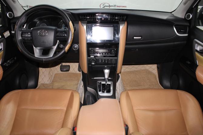 Toyota Fortuner II с пробегом 2018 года, цена 4 400 000 рублей, 23326 км, внедорожник, Автокод Объявления