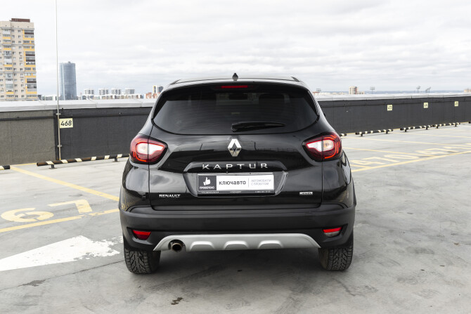 Renault Kaptur I с пробегом 2018 года, цена 1 550 000 рублей, 105000 км, внедорожник, Автокод Объявления