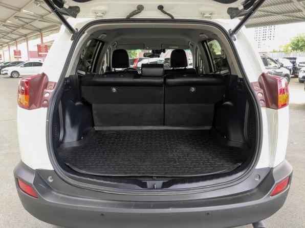 Toyota RAV4 IV (XA40) с пробегом 2015 года, цена 1 744 900 рублей, 155000 км, внедорожник, Автокод Объявления
