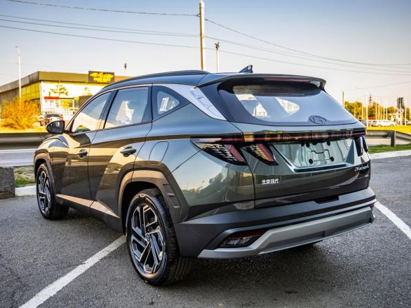 Hyundai Tucson IV Рестайлинг с пробегом 2026 года, цена 4 398 000 рублей, 21 км, внедорожник, Автокод Объявления