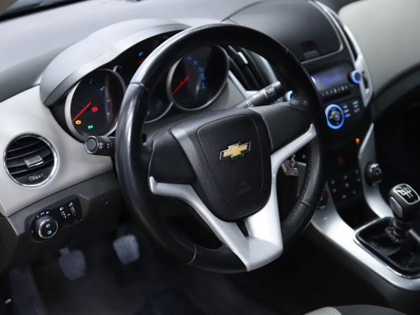 Chevrolet Cruze I Рестайлинг с пробегом 2013 года, цена 650 000 рублей, 210253 км, седан, Автокод Объявления