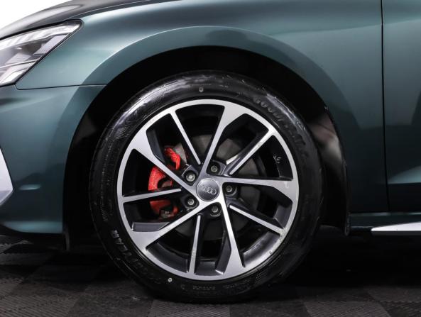 Audi A3 IV (8Y) с пробегом 2021 года, цена 2 820 000 рублей, 60300 км, хэтчбек, Автокод Объявления