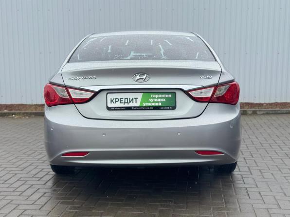 Hyundai Sonata VI (YF) с пробегом 2010 года, цена 1 050 000 рублей, 155000 км, седан, Автокод Объявления