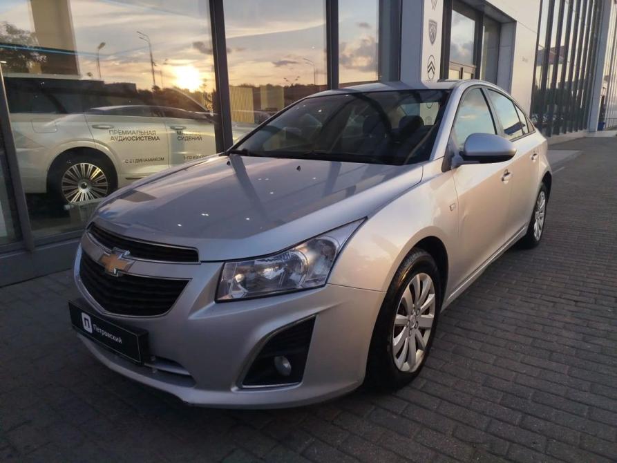 Chevrolet Cruze I Рестайлинг Москва  - изображение 4