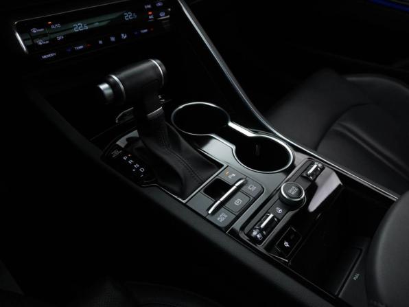 Kia K5 III с пробегом 2021 года, цена 2 743 999 рублей, 89386 км, седан, Автокод Объявления