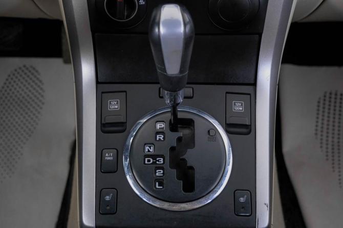 Suzuki Grand Vitara II Рестайлинг 2 с пробегом 2012 года, цена 1 299 000 рублей, 261500 км, внедорожник, Автокод Объявления