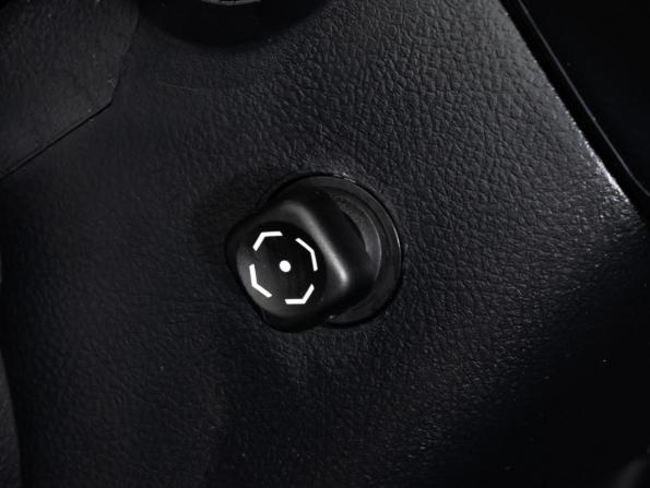 Toyota Land Cruiser 200 Series Рестайлинг 1 с пробегом 2014 года, цена 3 299 000 рублей, 259355 км, внедорожник, Автокод Объявления
