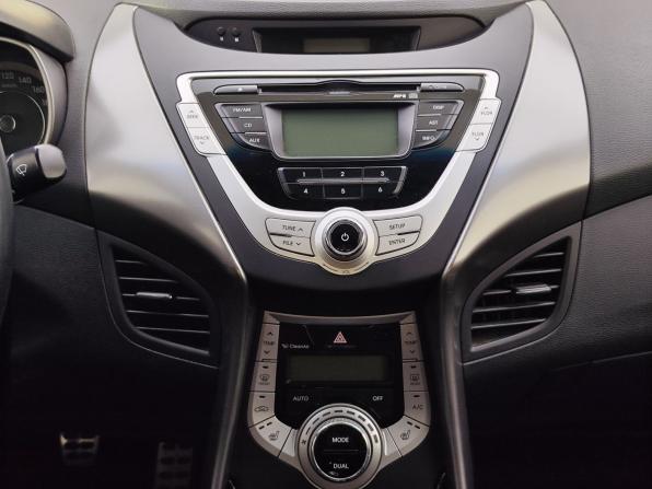 Hyundai Elantra V (MD) с пробегом 2012 года, цена 820 000 рублей, 219206 км, седан, Автокод Объявления