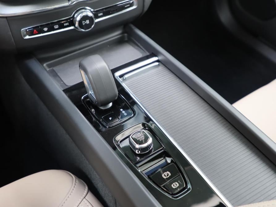 Volvo XC60 II Рестайлинг 2 Санкт-Петербург  - изображение 17