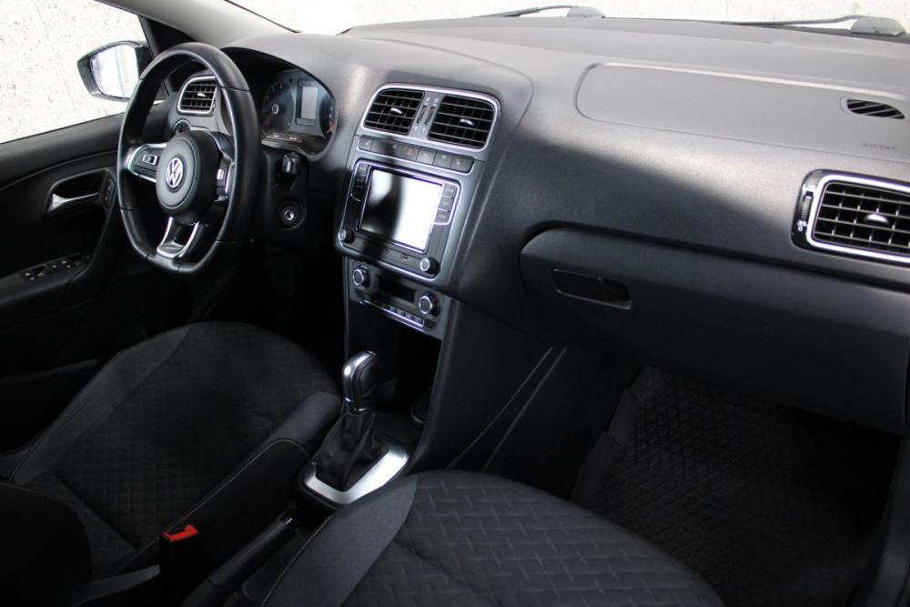 Volkswagen Polo V Рестайлинг Ярославль  - изображение 11