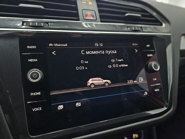 Volkswagen Tiguan II с пробегом 2018 года, цена 2 490 000 рублей, 134239 км, внедорожник, Автокод Объявления