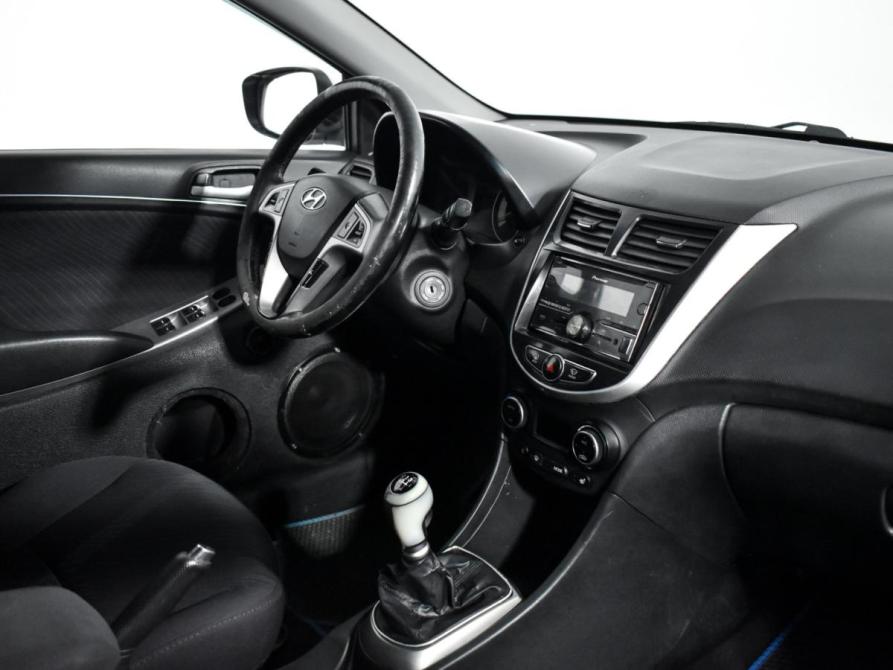 Hyundai Solaris I Рестайлинг Санкт-Петербург  - изображение 13