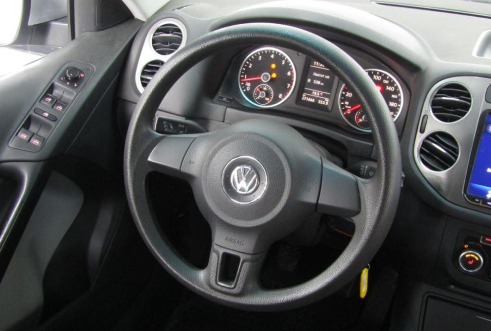 Volkswagen Tiguan I Рестайлинг Екатеринбург  - изображение 18