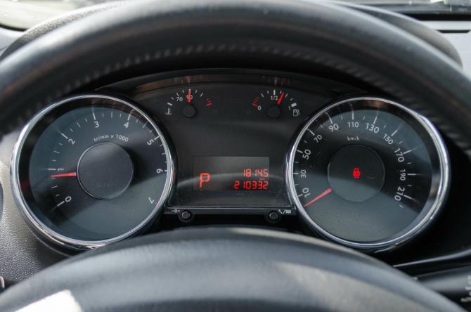 Peugeot 3008 I с пробегом 2011 года, цена 573 000 рублей, 210500 км, внедорожник, Автокод Объявления