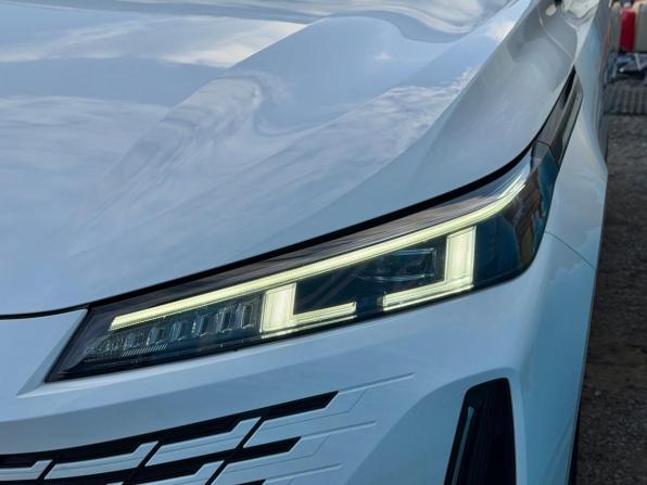 Changan Lamore с пробегом 2023 года, цена 2 150 000 рублей, 25700 км, седан, Автокод Объявления