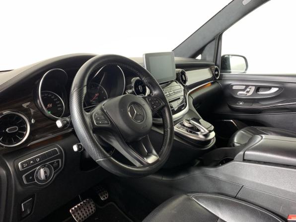 Mercedes-Benz V-Класс III (W447) Рестайлинг с пробегом 2019 года, цена 4 898 000 рублей, 171454 км, минивэн, Автокод Объявления