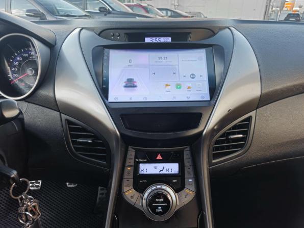 Hyundai Elantra V (MD) с пробегом 2012 года, цена 999 000 рублей, 136921 км, седан, Автокод Объявления