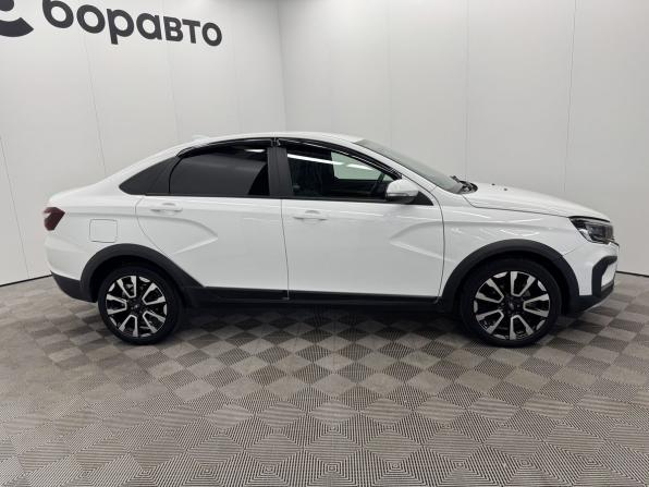 Lada (ВАЗ) Vesta I Рестайлинг (NG) с пробегом 2023 года, цена 1 399 000 рублей, 44558 км, седан, Автокод Объявления