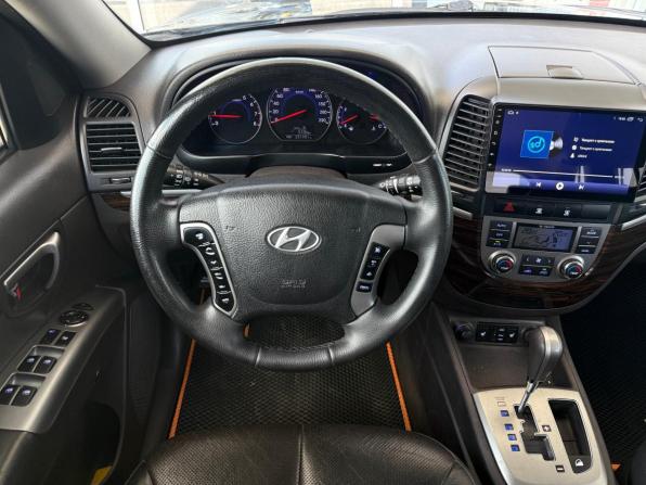 Hyundai Santa Fe II Рестайлинг с пробегом 2011 года, цена 1 269 000 рублей, 251900 км, внедорожник, Автокод Объявления