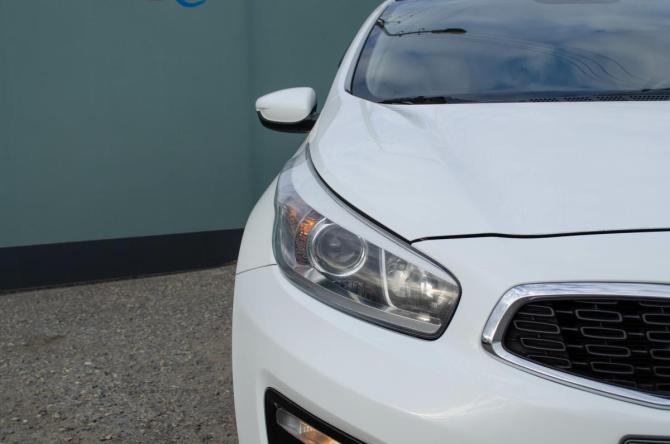 Kia Ceed II Рестайлинг с пробегом 2017 года, цена 1 200 000 рублей, 186000 км, универсал, Автокод Объявления